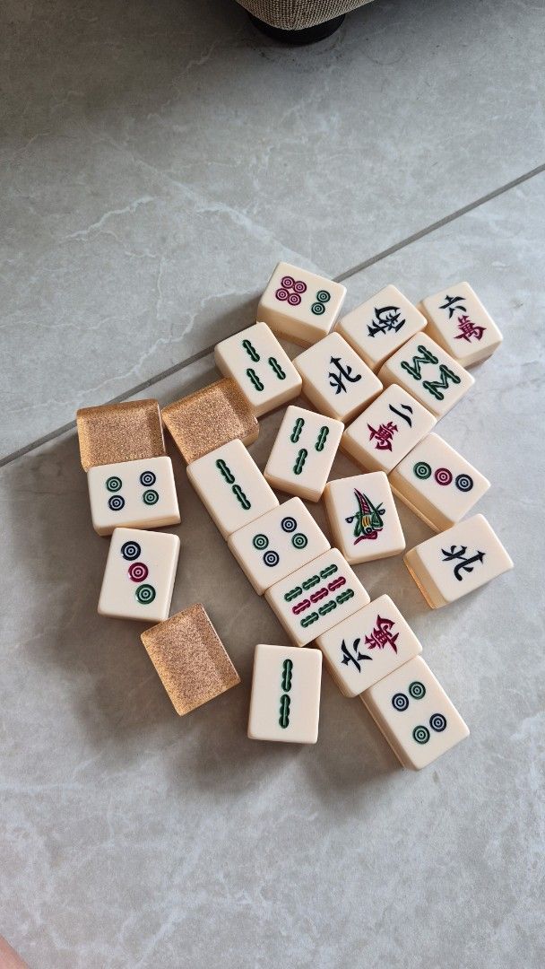 Vintage Mahjong Set - Complete Set, Hobbies & Toys, Toys & Games on ...