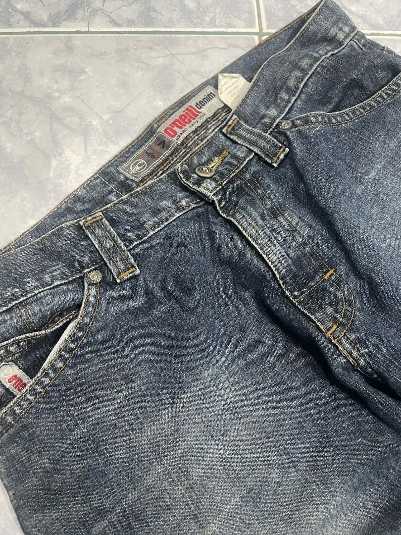 Vintage O'Neill Denim bootcut Jeans (Category: Jeans) located in Surigao. Submitted by thriftianly (Listing ID 1421701988, Image 2). Description: W: 30 L: 39 L.O: 10 Claim for 300+sf fixed -Color may vary due to lighting -No Refund Policy 💸Gcash 📦J&T PM FOR MORE DETAILS.