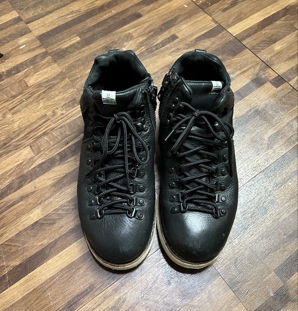 Visvim Serra Veggie Mountain Boots (Category: Boots) located in Cabanatuan. Submitted by cabsygoods (Listing ID 1421685511, Image 2). Description: Visvim Serra Veggie Mountain Boots Size 7 (25cm) Very good condition Issue normal sign of usage Color rate 9/10 Still wearable Dm to purchase! 📩.