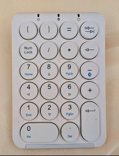 Wireless Bluetooth Numeric Keypad