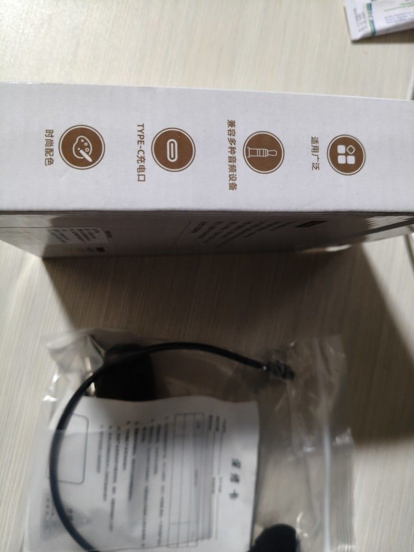 Wireless Microphone65561409776641114