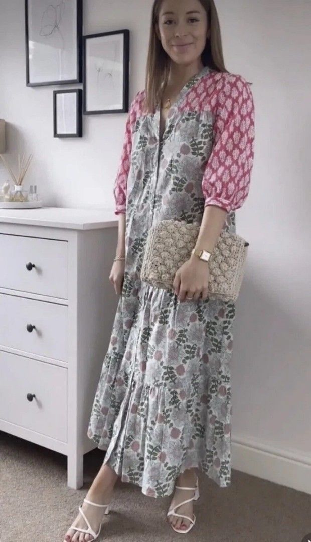 Zara Floral Print Maxi Dress (Category: Dresses) located in Manila. Submitted by zarahaul_since2025 (Listing ID 1421769751, Image 1). Description: - Floral print maxi dress - V-neckline - 3/4 sleeves with pink pattern - Tiered skirt - Button-down front - Lightweight and flowy - Comfortable fit - Ideal for casual or summer events.