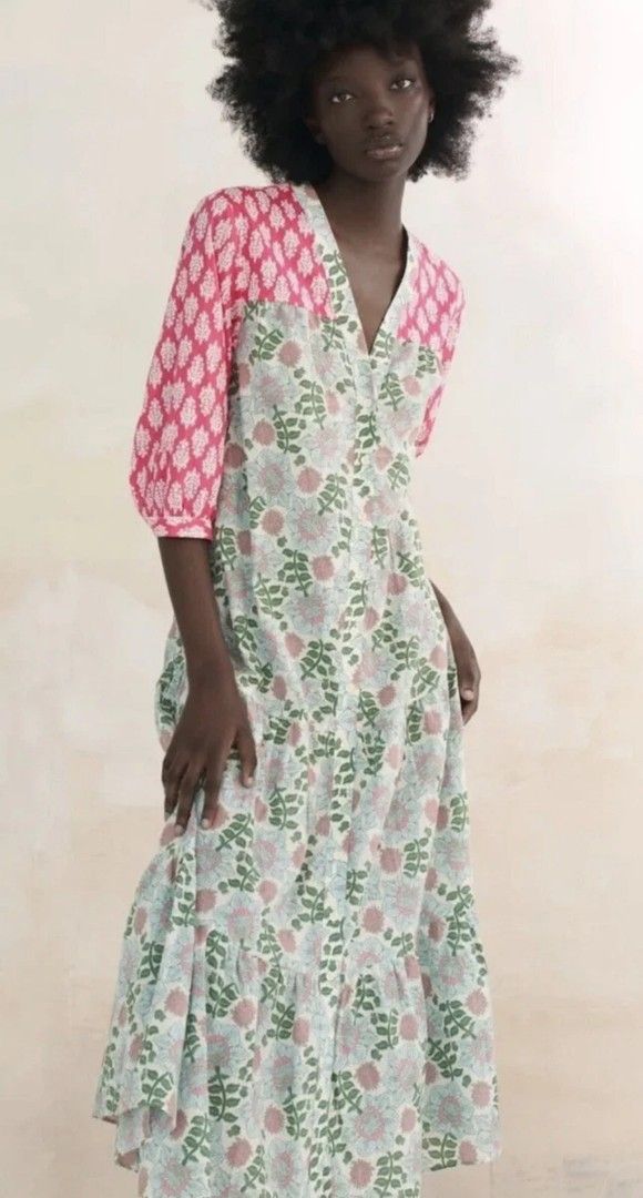 Zara Floral Print Maxi Dress (Category: Dresses) located in Manila. Submitted by zarahaul_since2025 (Listing ID 1421769751, Image 3). Description: - Floral print maxi dress - V-neckline - 3/4 sleeves with pink pattern - Tiered skirt - Button-down front - Lightweight and flowy - Comfortable fit - Ideal for casual or summer events.