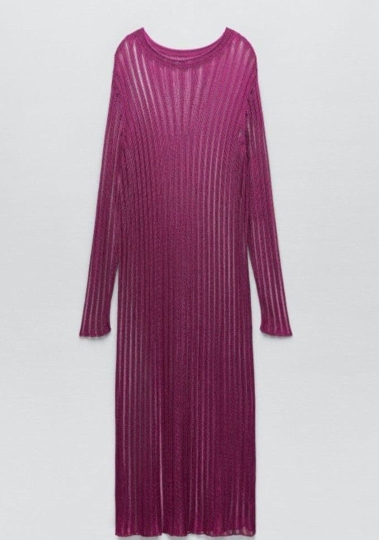 Zara Ribbed Knit Maxi Dress (Category: Dresses) located in Cavite. Submitted by midnightbloom20 (Listing ID 1421791105, Image 2). Description: - Magenta ribbed knit maxi dress - Long sleeves - Round neckline - Semi-sheer - Relaxed fit - Floor-length - Great for layering.