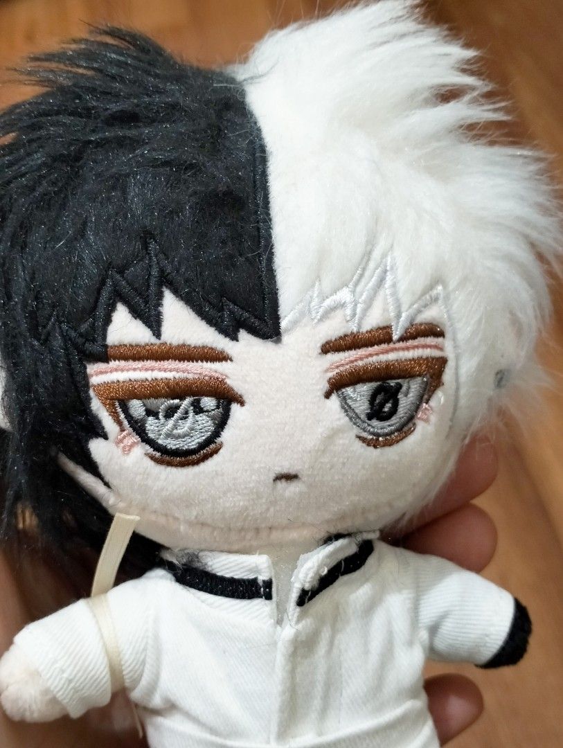 Anime Plushie Doll (Category: Plushies & Soft Toys) located in Baguio. Submitted by toys_of_yesteryear (Listing ID 1421906995, Image 2). Description: Adorable plushie doll features a unique black and white hair design. It is wearing a white jumpsuit with black accents. The doll has detailed facial features, including embroidered eyes..