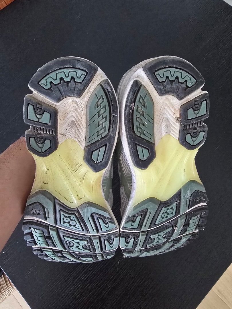 Asics Gel-Kayano 14 Running Shoes - Size 9 (Category: Sneakers) located in Singapore. Submitted by btichboy (Listing ID 1421809349, Image 3). Description: - Asics Gel-Kayano 14 - Silver and green colorway - Size: US 9, UK 8, EUR 42.5 - Made in Vietnam - Suitable for running or casual wear.