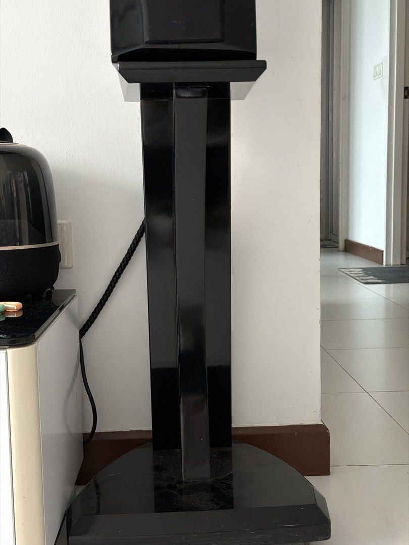 Black Speaker Stand(one pair)