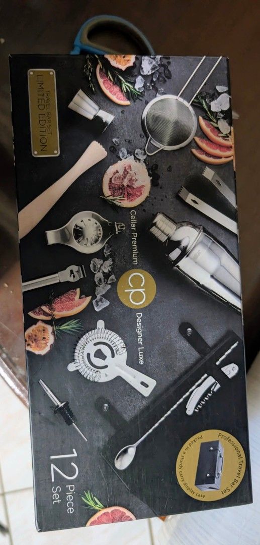 Cellar Premium Luxe 12 Piece Travel Bar Set (Category: Dinnerware & Cutlery) located in Muntinlupa City. Submitted by luckyfrogzone (Listing ID 1421853545, Image 2). Description: Selling Cellar Premium Luxe 12 Piece Travel Bar Set (brand new) PHP 5999 PM IF INTERESTED .
