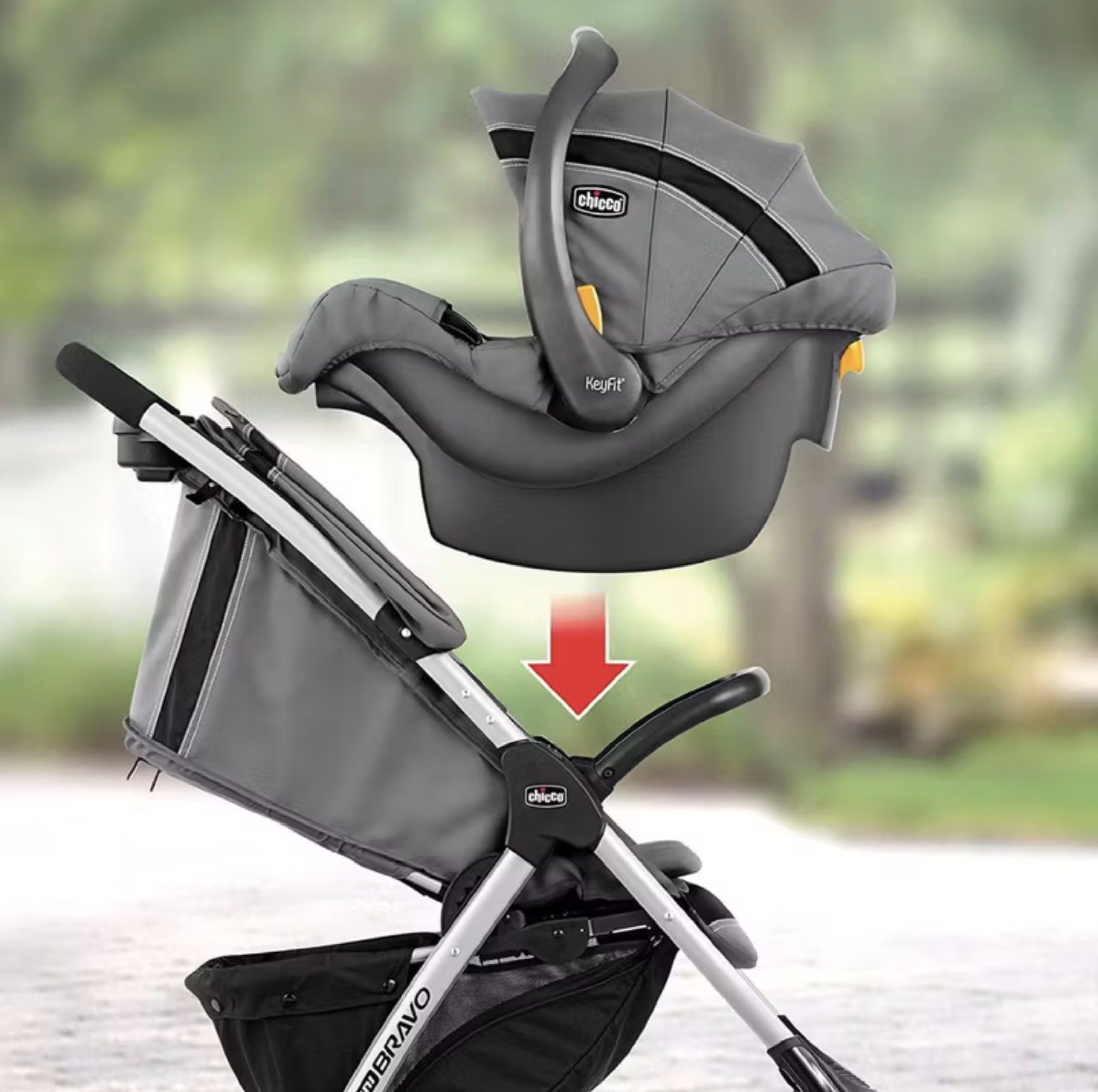 Chicco Mini Bravo Sport Travel System (Category: Strollers) located in Rizal. Submitted by chachimi (Listing ID 1421877154, Image 3). Description: 🚼 Chicco Bravo Travel System with KeyFit Infant Car Seat Perfect for newborns up to toddler stage! This premium Chicco stroller + infant car seat combo is ideal for parents looking for comfort, safety, and convenience in one set. ✨ Features: ✔️ Includes Chicco Bravo Stroller + KeyFit Infant Car Seat &
