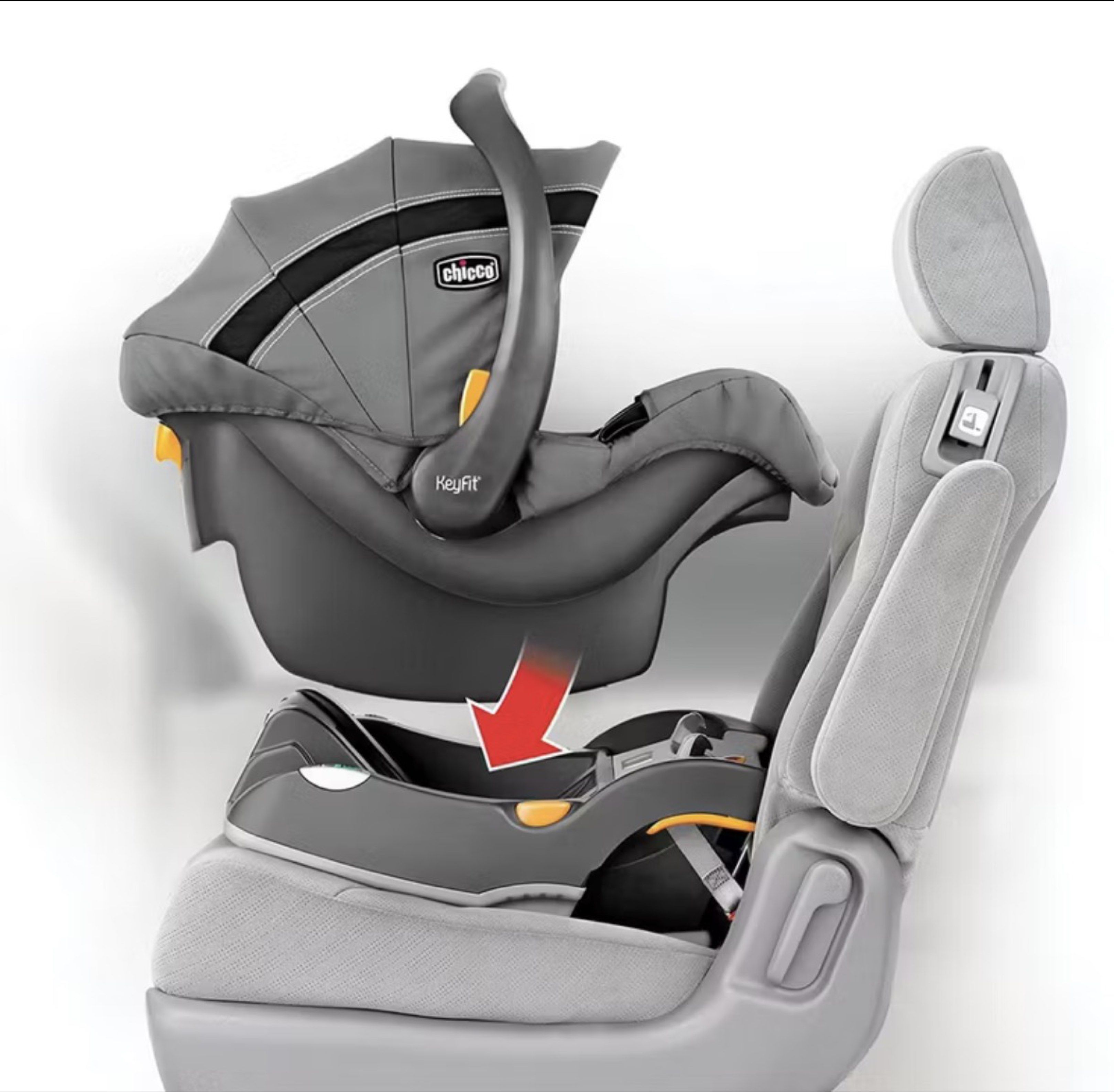 Chicco Mini Bravo Sport Travel System (Category: Strollers) located in Rizal. Submitted by chachimi (Listing ID 1421877154, Image 2). Description: 🚼 Chicco Bravo Travel System with KeyFit Infant Car Seat Perfect for newborns up to toddler stage! This premium Chicco stroller + infant car seat combo is ideal for parents looking for comfort, safety, and convenience in one set. ✨ Features: ✔️ Includes Chicco Bravo Stroller + KeyFit Infant Car Seat &