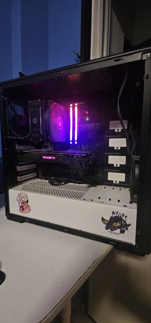 Custom Gaming PC - RGB Lighting65605082466691112