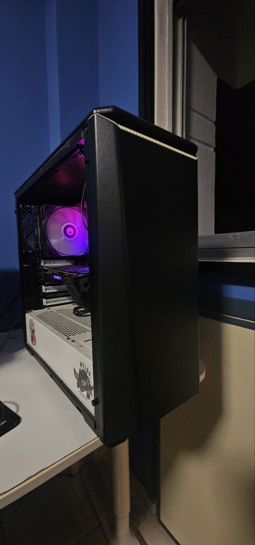 Custom Gaming PC - RGB Lighting65605082466691111