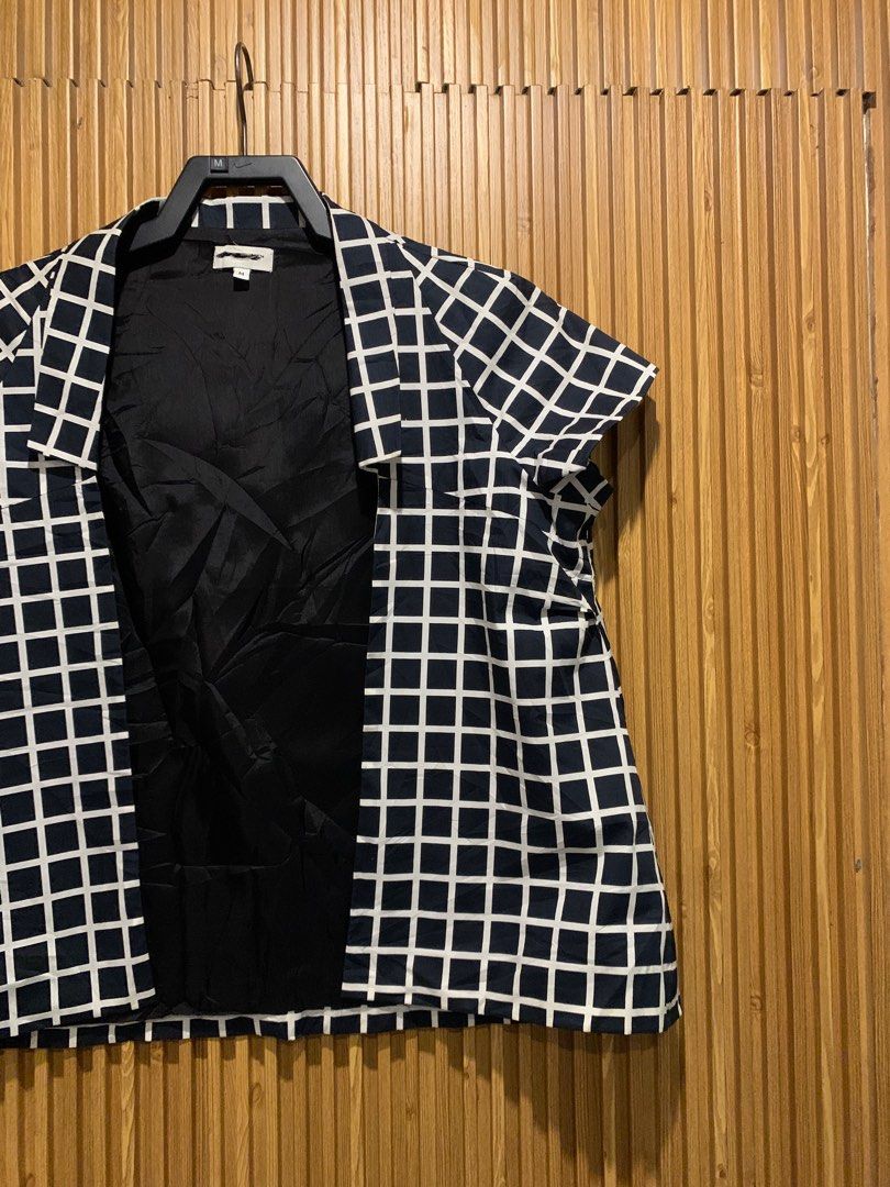 Dries Van Noten Blouse Plaid Print (Category: Luxury Apparel) located in Bacolod City. Submitted by heldatelier_ (Listing ID 1421899492, Image 2). Description: •Excellent Condition •Color rate 9.8/10 •Size Medium Width: 20 Length: 24 •Cut main tag only.