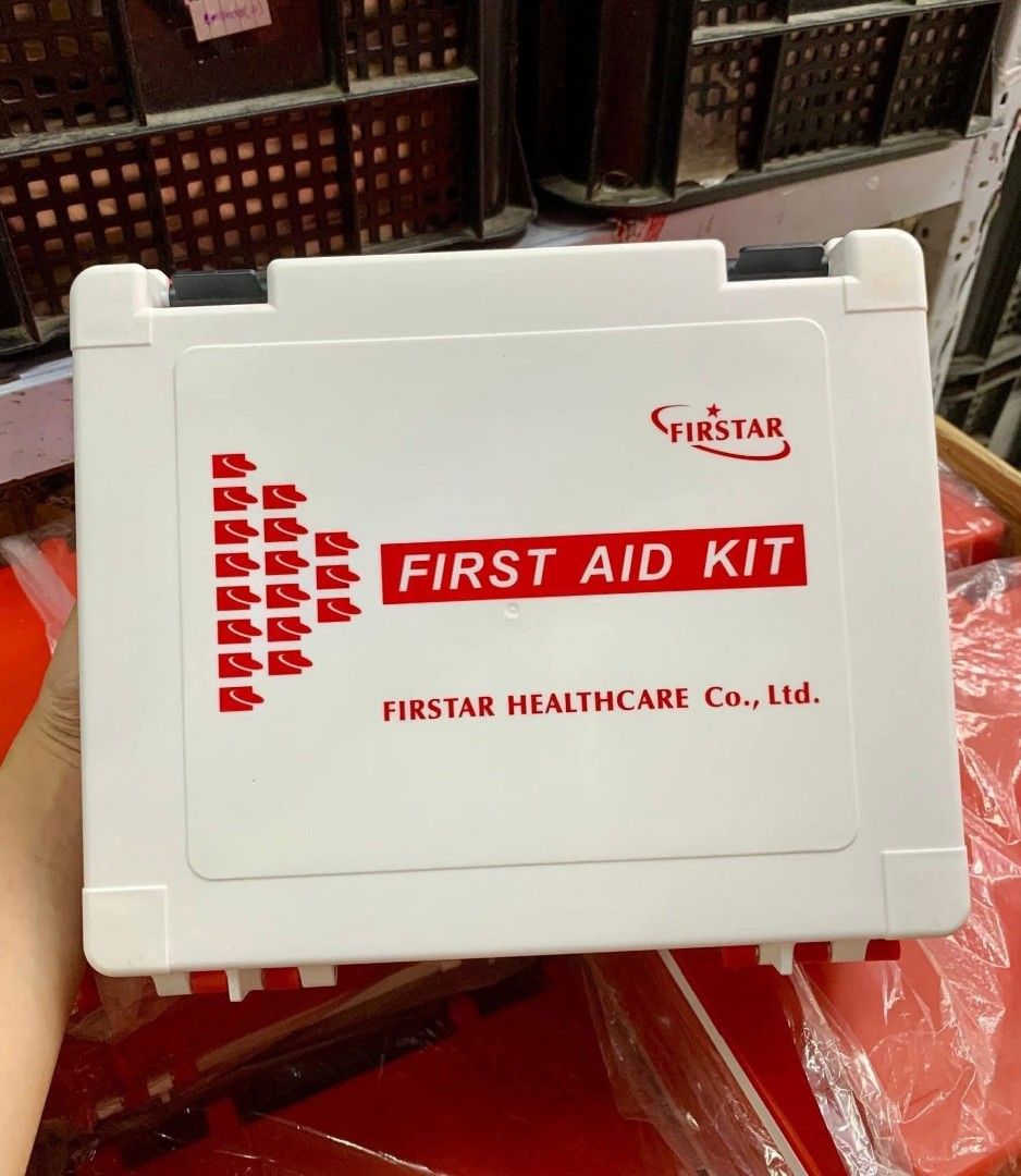 Firstar First Aid Kit (Category: Medical Supplies & Tools) located in Manila. Submitted by yzcartph (Listing ID 1421873559, Image 1). Description: - Firstar First Aid Kit - Contains essential medical supplies - Includes bandages, gauze pads, adhesive tape, and antiseptic wipes - Perfect for home, office, or travel - Sturdy white and red plastic case for easy storage and transport.