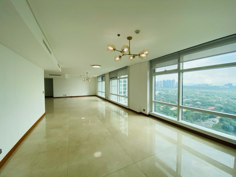 (Category: ) located in . Submitted by hvp.realtyinc (Listing ID 1421855866, Image 1). Description: .