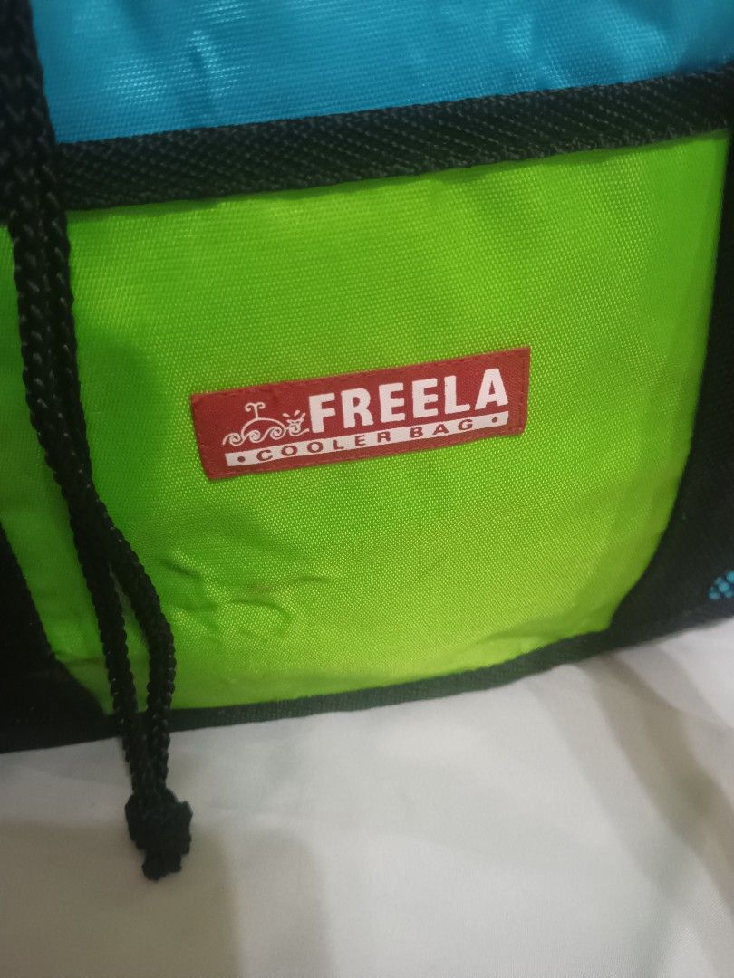 Freela Cooler Bag (Category: Food Organization & Storage) located in Manila. Submitted by christalyn94263 (Listing ID 1421824176, Image 3). Description: Japan Surplus Items....