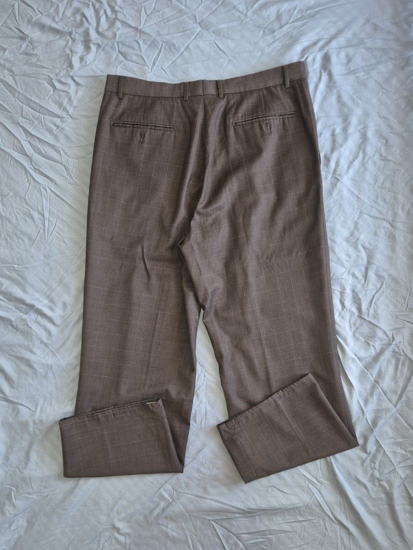 Grey Checkered Double Pleated Wide Trousers (Category: Trousers) located in Cebu City. Submitted by buyfromb (Listing ID 1421841211, Image 2). Description: Grey Checkered Double Pleated Wide Trousers (measurements displayed in photos) - Actual Size: 34 Features: - Hook, Button, Zipper closure - Checkered Pattern - Double Pleats - no damages or flaws * Altered Length .