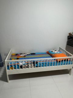 (Category: ) located in . Submitted by jai-10 (Listing ID 1421906772, Image 1). Description: .