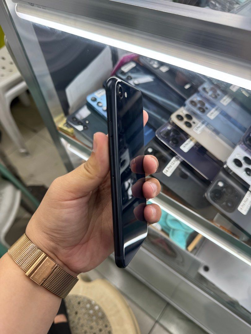 Iphone SE 3 5G 64gb 87% batt FU NTC No issue (Category: iPhone SE Series) located in San Juan City. Submitted by javedsgadgetshop (Listing ID 1421896479, Image 2). Description: INSTALLMENT OPTIONS : SPAY LATER / GGIVES / CREDIT CARD! WE BUY AND SELL SO PWEDE MAGBINTA OR SWAP ! Quick Specs : 💵 Iphone SE 3 5G •64gb •NTC Variant •88% batt health •Factory Unlock •95% Smoothness •No hidden issue | No Repaired •100% Authentic | Not Refurbished •w/ OEM