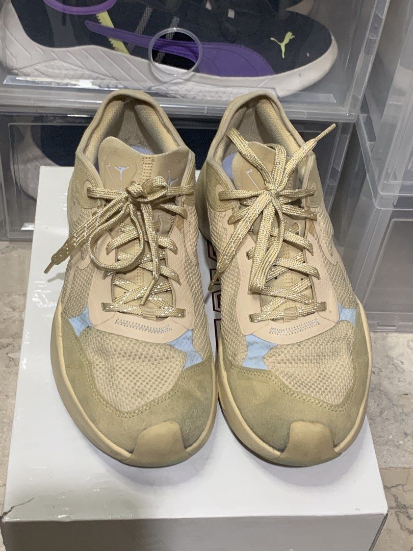 Jordan Air Size 10.5 (Category: Sneakers) located in Meycauayan. Submitted by SaveOnBrand (Listing ID 1421808373, Image 2). Description: - Jordan Air 200E sneakers - Color: Tan with light blue accents - Size: US 10.5 / EUR 44.5 - Features: Mesh upper, suede overlays - Closure: Lace-up - Sole: Textured - Made in Vietnam.