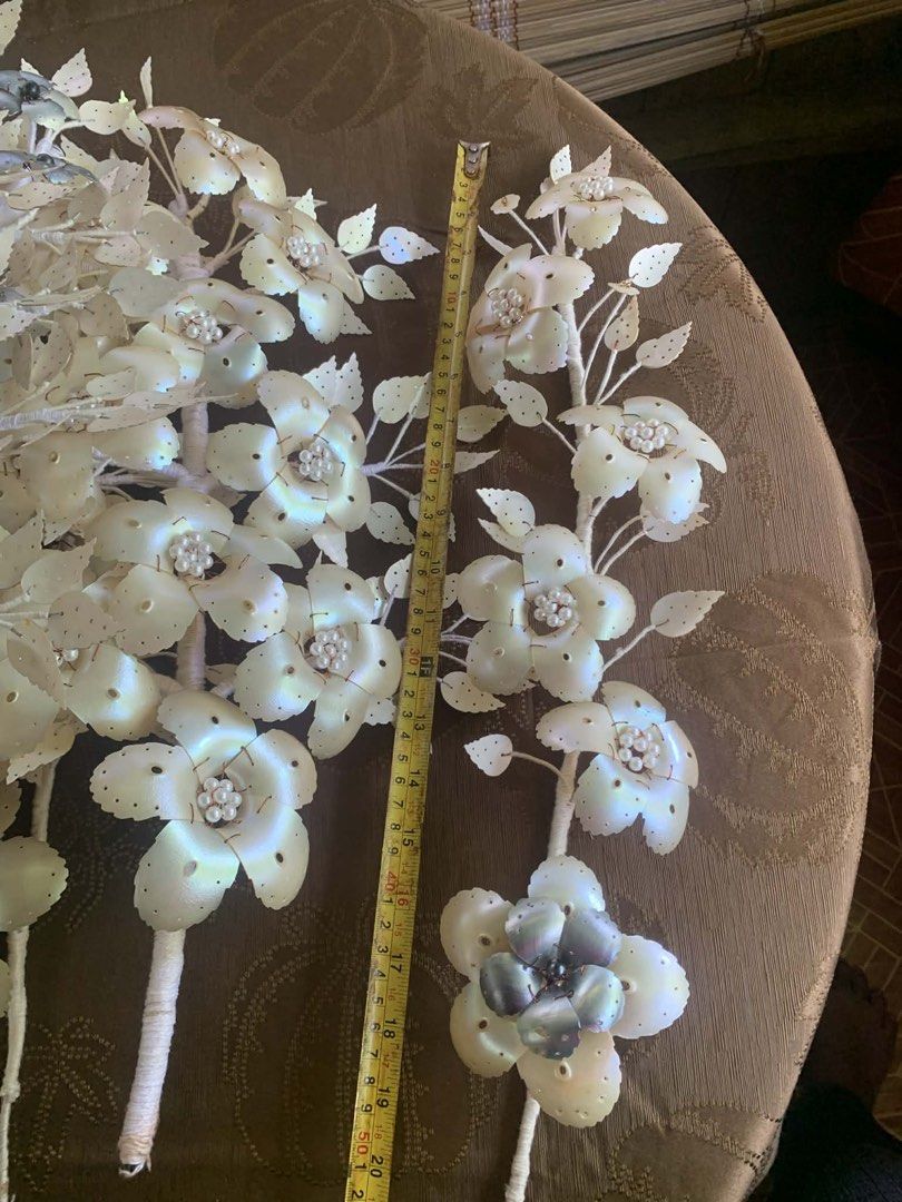 LAGANG Shell Flower Decor (Category: Wall Decor) located in Bulacan. Submitted by YourCollection (Listing ID 1421939165, Image 3). Description: Every set have different price .
