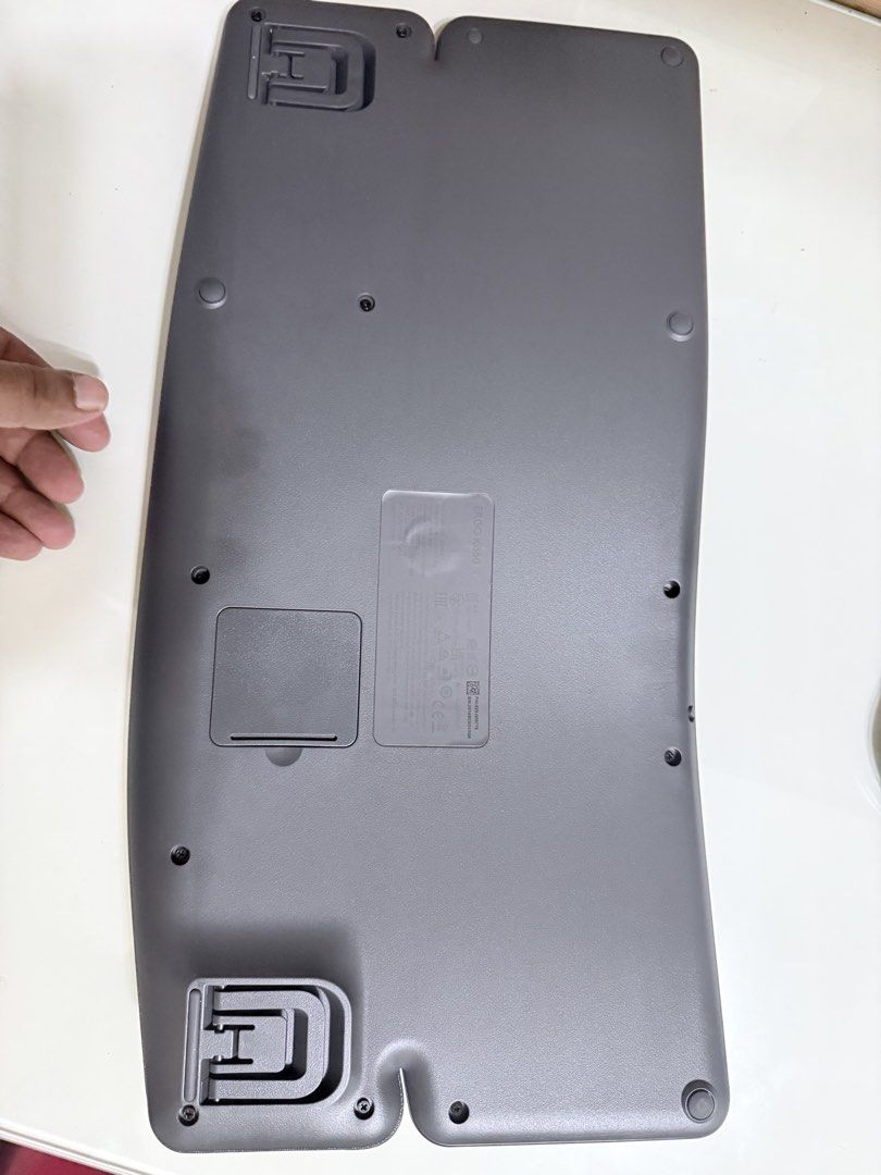 Logitech Ergo K860 Keyboard & MX Vertical Mouse Combo, Computers & Tech ...