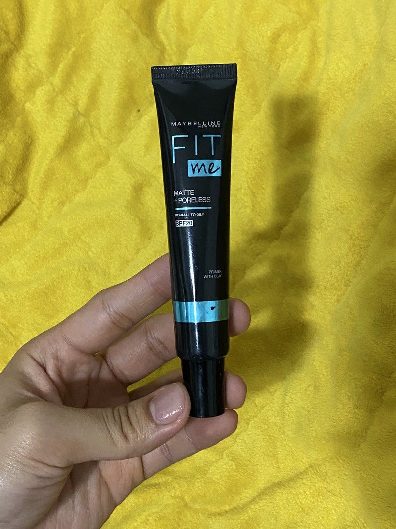 Makeup bundle (Category: Makeup) located in Pasig City. Submitted by Keayyy (Listing ID 1421792632, Image 3). Description: Both are 80% full pa.