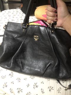 (Category: ) located in . Submitted by thewardrobe_ph (Listing ID 1421908166, Image 1). Description: .