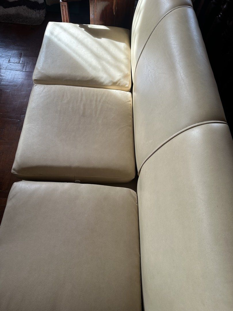 Narra sala set (Category: Sofas) located in Pasig City. Submitted by 2701eseer (Listing ID 1421879074, Image 2). Description: 3pcs solid Narra wood sala set 1 pc -3 to 4 long seater 2pcs - single seater with cushion throw pillows not included message me if interested.