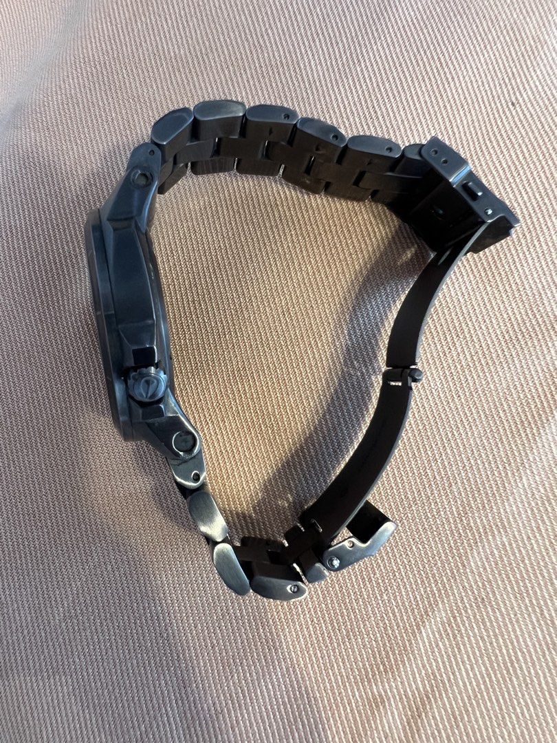 Nixon Park Session The Ranger Ops Watch (Category: Men's Watches) located in Cavite. Submitted by letsgosab (Listing ID 1421863846, Image 3). Description: Nixon Ranger Ops Quartz Black Dial Men’s Watch A914-1037-00. •45mm •Stainless steel Movement & Build: Miyota Japanese quartz 3-hand movement. (NO INCLUSIONS).