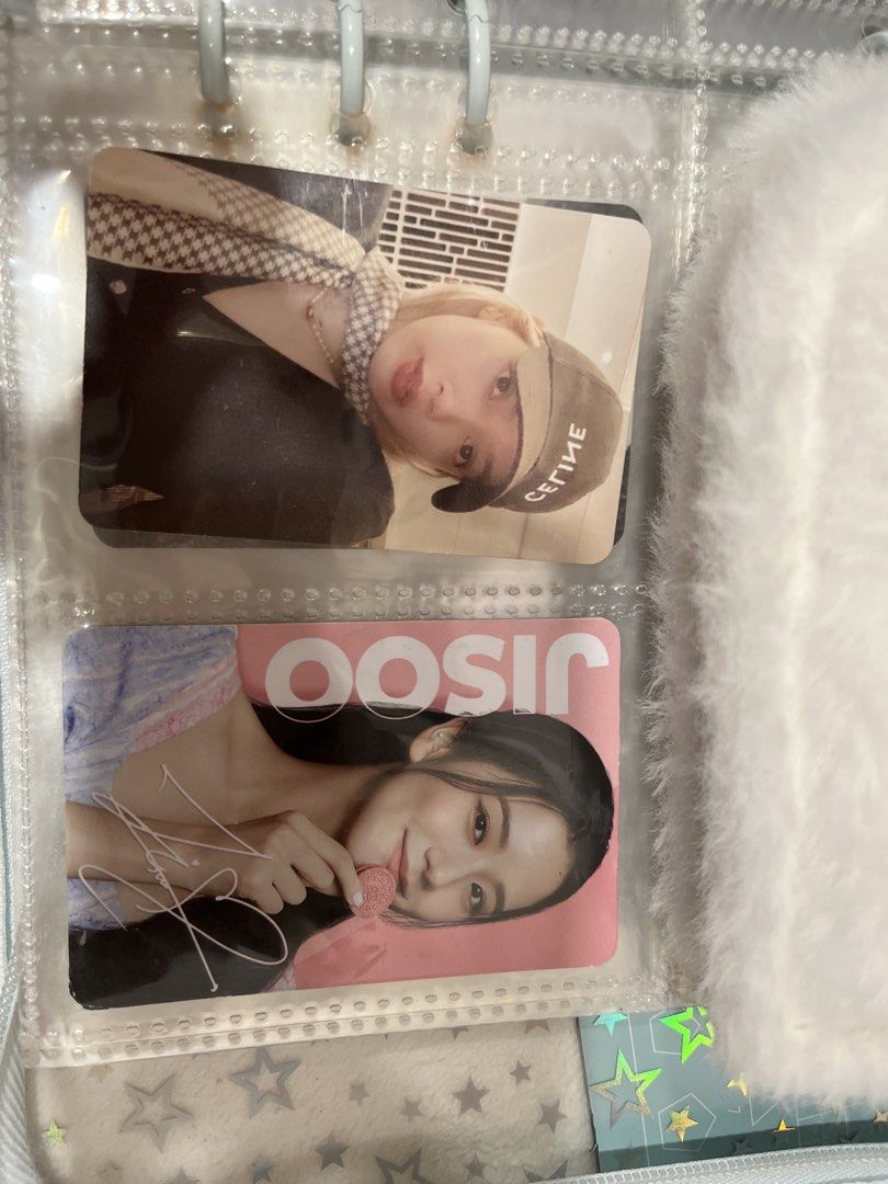 official cards (Category: Art & Prints) located in Singapore. Submitted by tiramisuu.tayy (Listing ID 1421879110, Image 1). Description: official cards ! 💗 twice : $3.20 Blackpink : $3 - when u buy from me I’ll include freebies in ur order 🫶🏼.