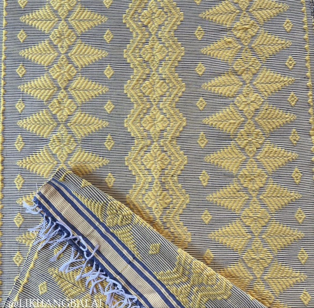 Pinilian Runner from Likhang Balai (Category: Carpets, Mats & Flooring) located in Makati City. Submitted by hikat01 (Listing ID 1421880022, Image 2). Description: Brand new, just stored 24 inches by 9 feet Cornflower blue x canary yellow x light matte gold x white.