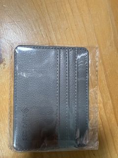 （分類：）位於 。 由 jethr0_ 提交（商品編號 1421878696，圖片 1）。簡介： 。