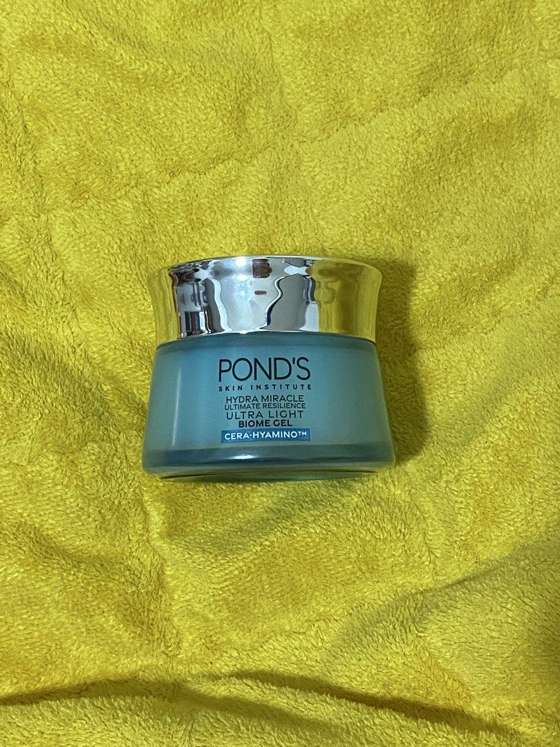 Ponds moisturizer (Category: Face Care) located in Pasig City. Submitted by Keayyy (Listing ID 1421792589, Image 1). Description: Used 5x lang but di ko bet hehe.