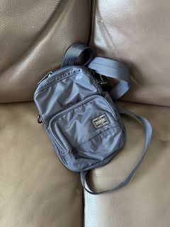 （分類：）位於 。 由 watcheverhk 提交（商品編號 1421863031，圖片 1）。簡介： 。