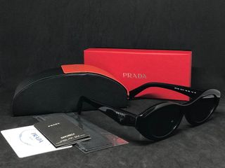 Prada symbole For Sale | Carousell Malaysia display picture 3
