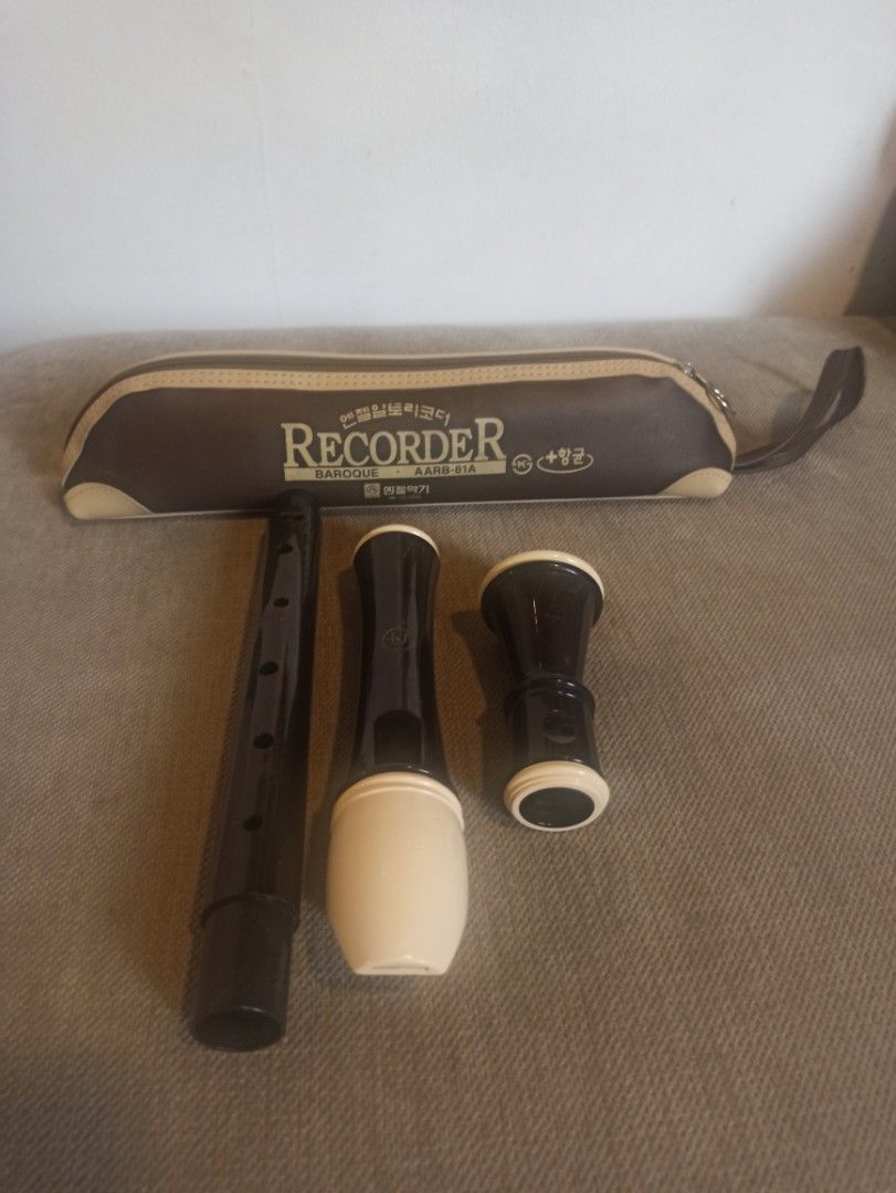 Baroque Alto Flute Recorder with Case Model AARB-81A (Category: Musical Instruments) located in Caloocan City. Submitted by rtarellano (Listing ID 1421854893, Image 2). Description: - 18 inches Barouque Flute - Black and white recorder - Includes a brown case for storage - Three-piece design - Made in South Korea.