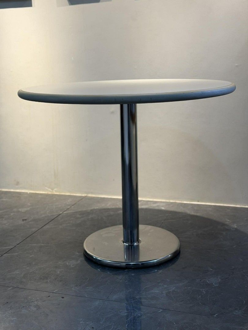 ROUND TABLE WITH STAINLESS STEEL BASE(CAFE TABLE)❗ (Category: Tables & Sets) located in Quezon City. Submitted by kcofficefurnitures (Listing ID 1421922988, Image 3). Description: RUSH SALE! ROUND TABLE (CAFÉ TYPE) ✅Modern round table ✅Heavy duty metal base (stable) ✅ Easy to clean surface ✅ Perfect for café / dining / office / waiting area 📌Please be inform that the item is second hand so please limit your expectations thankyou 🚩Luzon Quezon C