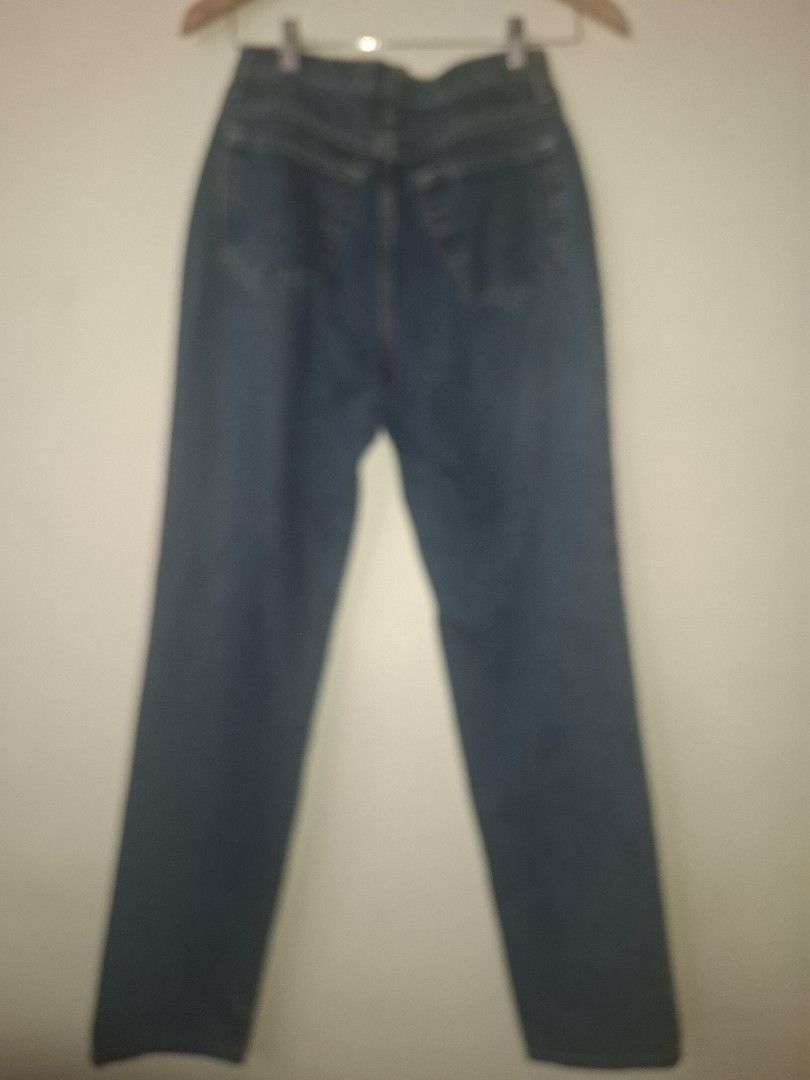Versace Jeans Couture Denim Jeans (Category: Jeans) located in Quezon City. Submitted by cncarousel (Listing ID 1421852708, Image 3). Description: - Authentic Versace Jeans Couture denim jeans - Classic straight-leg fit - Dark wash - Button fly - Five-pocket design - Made in Italy - Size 28, Waist 42 - Versace Jeans Couture logo detail.