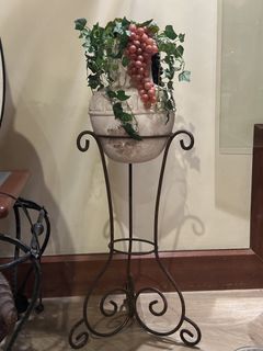 (Category: ) located in . Submitted by the.cashews (Listing ID 1421890940, Image 1). Description: .