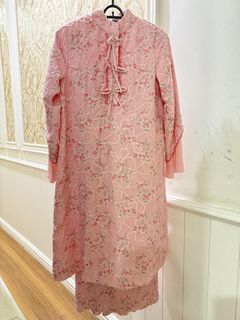 (Category: ) located in . Submitted by butik411 (Listing ID 1421934620, Image 1). Description: .