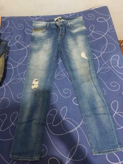 (Category: ) located in . Submitted by 23dang (Listing ID 1421836062, Image 1). Description: .