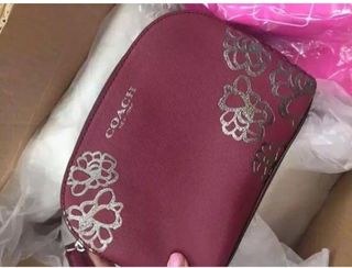 (Category: ) located in . Submitted by beyoutiful1216 (Listing ID 1422054654, Image 1). Description: .