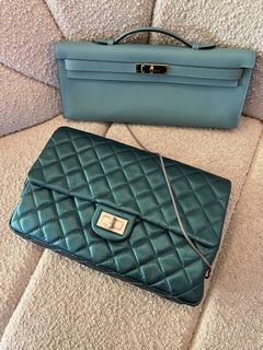 (Category: ) located in . Submitted by kayes_closet (Listing ID 1332206757, Image 1). Description: .