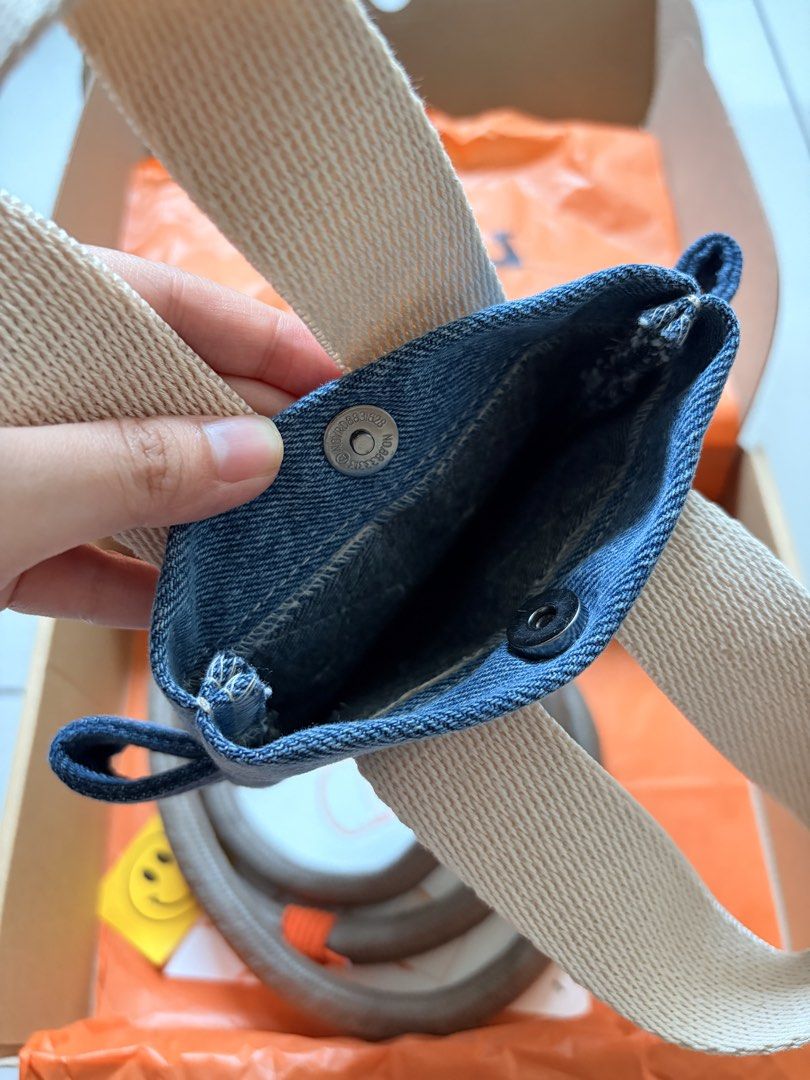 A to Z Denim Mini Chunky Bag (Category: Cross-body Bags) located in Quezon City. Submitted by alessandraa___ (Listing ID 1421942476, Image 3). Description: A to Z - Mini Chunky Bag (Denim) Condition: Brand New - Unused Size: Mini Width: 4” Length: 7” Material: Recycled Denim, Paracird Price: PHP590 (retailed for PHP990) Brand New, unused. Only kept in storage.
