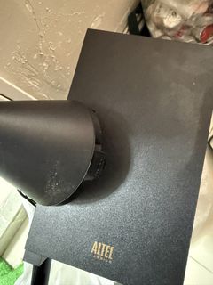 （分類：）位於 。 由 clscd 提交（商品編號 1421981444，圖片 1）。簡介： 。