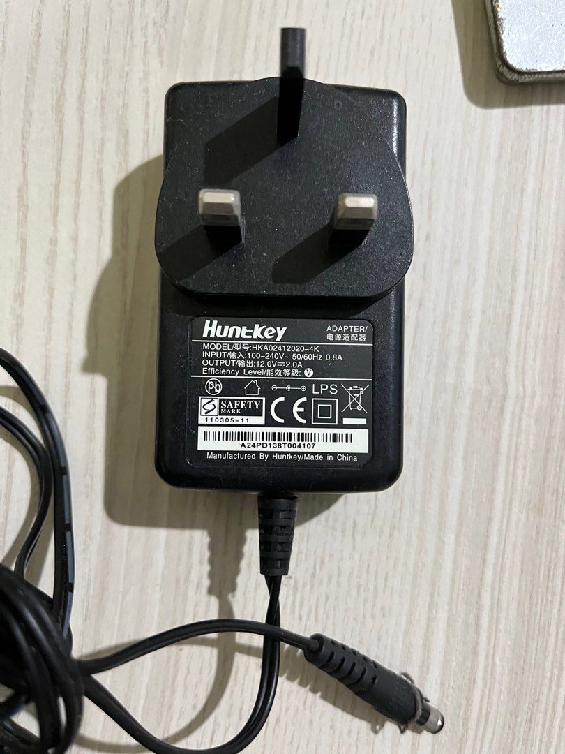Assorted AC-DC power adaptor406005171387770881