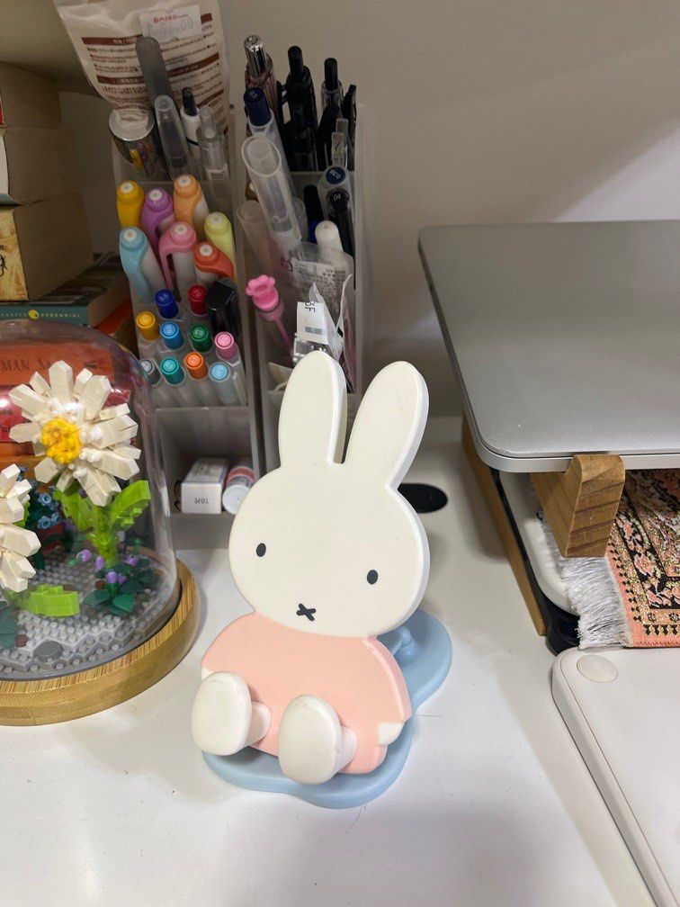 Authentic Miffy phone stand (Category: Designer & Blind Box Toys) located in Manila. Submitted by maechann (Listing ID 1422026116, Image 1). Description: bought for 700 price: 390 firm.