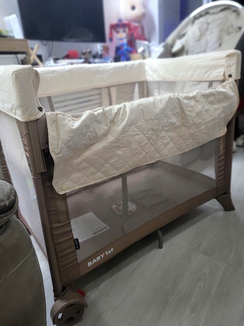 Baby 1st Co Sleeper Crib (Category: Cots & Cribs) located in Antipolo. Submitted by dlolin (Listing ID 1422046398, Image 1). Description: Complete accessory Free Uratex Mattress Issue: buttons no longer locks and 1 loose clamp but won't affect the use Pick up at Town and Country Executive Village Antipolo Rizal .