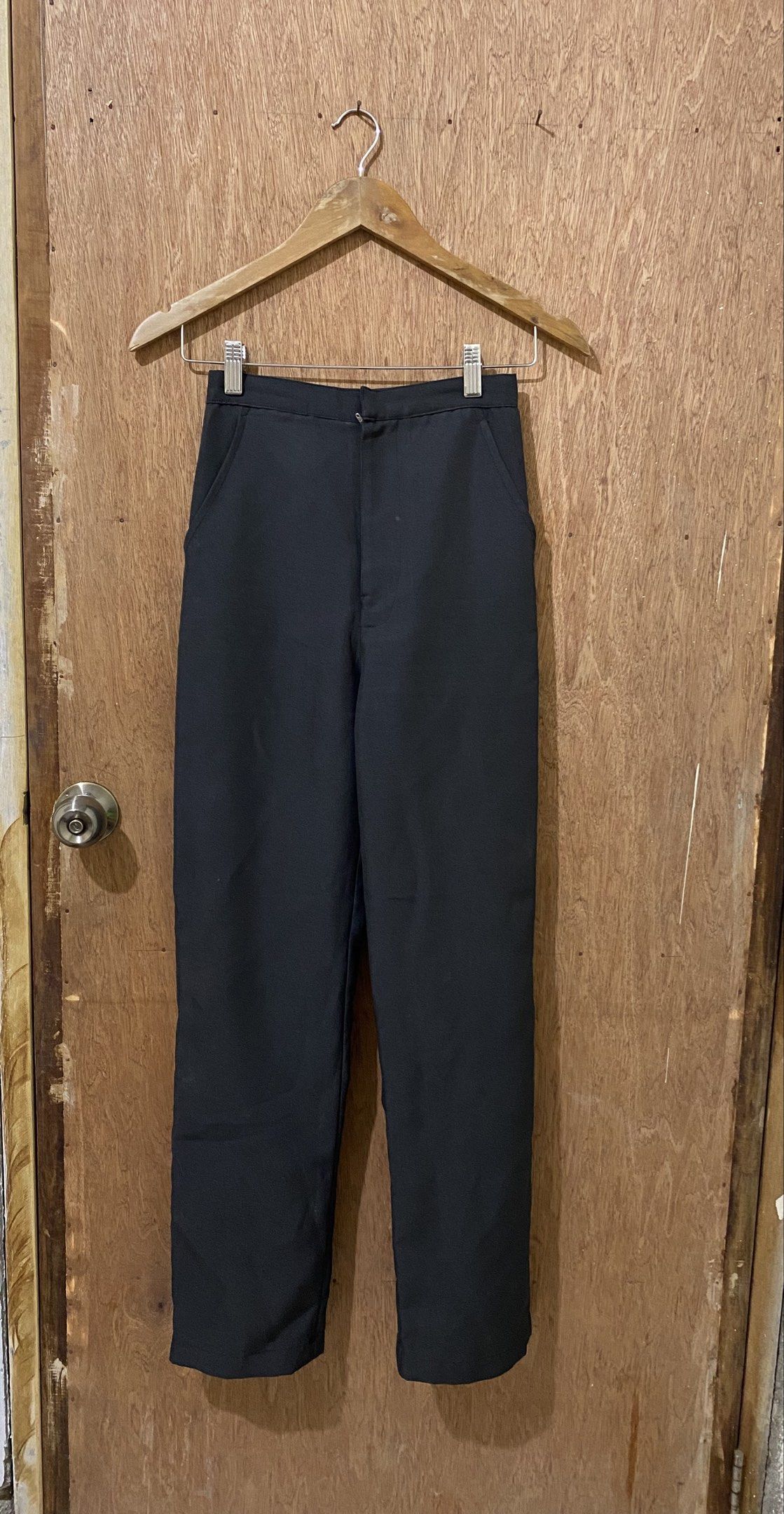 Black and Navy Blue Trousers (Category: Other Bottoms) located in Guimba. Submitted by xeeeyaaaah (Listing ID 1421963566, Image 1). Description: W23-24 l41 Super high waist Napakaganda ng pagkatahi Di ko na kasya tumaba na kasi For slim body Not that black sya 400 for 4 pcs .